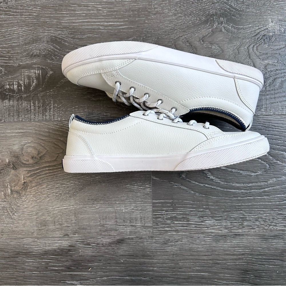 Sperry Men’s Top-Sider White Low-Top LeatherTextured Sneakers Memory Foam Size8